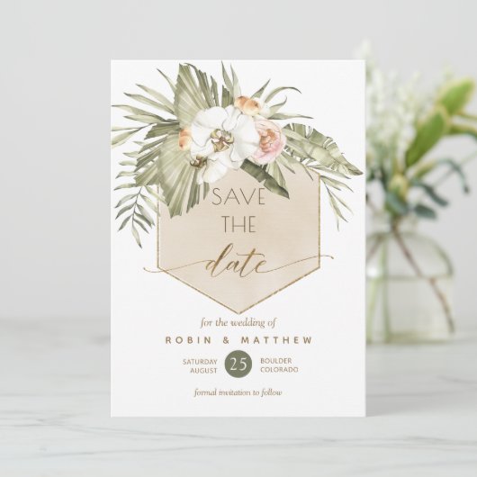 Elegant Green und Beige Palm Blätter Blumen Save The Date (Stehend Vorderseite)