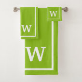 Elegant Green White Personalized Monogram  Badhandtuch Set (Insitu)