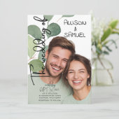 Elegant Greenery Border Wedding  Einladung (Stehend Vorderseite)