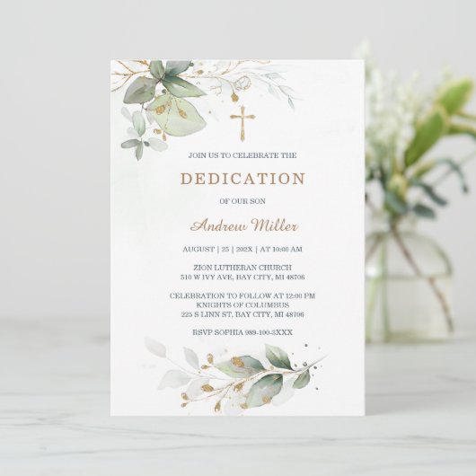 Elegant Greenery Dedication for Baby Boy Zeremonie Einladung (Stehend Vorderseite)