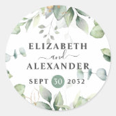Elegant greenery eucalyptus names and wedding date runder aufkleber (Vorderseite)