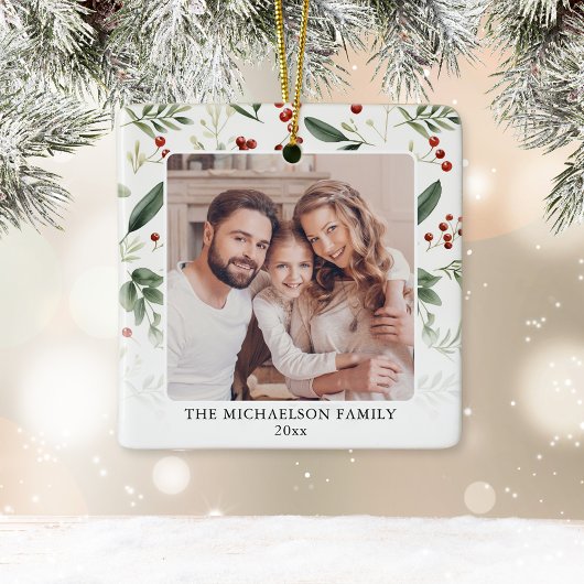 Elegant Greenery Family Photo Christmas Keramikornament