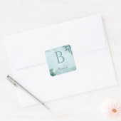 Elegant Greenery Initial Square Sticker (Umschlag)