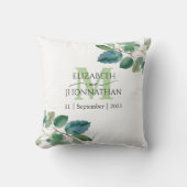 Elegant Greenery Monogram Wedding Kissen (Vorderseite)