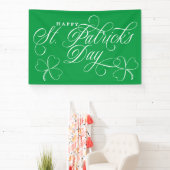 Elegant Happy St Patricks Day Skript mit Kleeblatt Banner (InSitu)