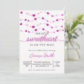 Elegant Heart Valentine's Baby Shower Einladung (Stehend Vorderseite)