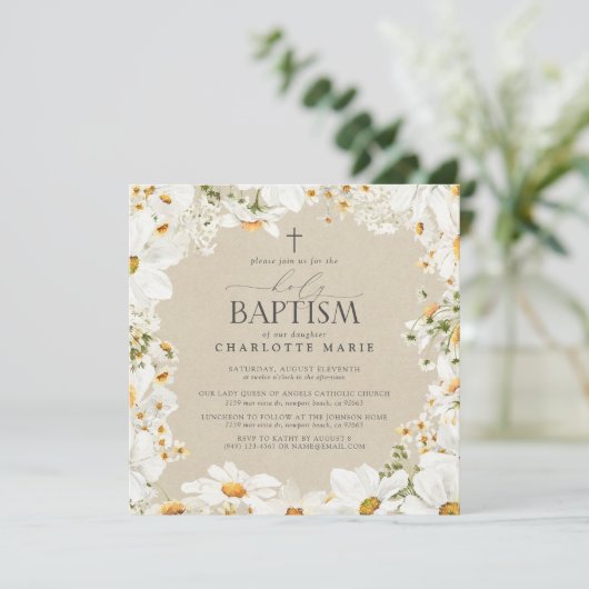 Elegant Heilige Taufe Kreuz Wasserfarbe Daisy Einladung (Stehend Vorderseite)