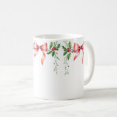Elegant Holiday Bow with Holly Leaves Design Kaffeetasse (VorderseiteRechts)