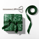 Elegant Holly & Berry Stems Green Geschenkpapier