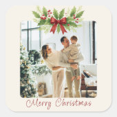 Elegant Holly & Red Bow Christmas - Quadratischer Aufkleber (Vorderseite)