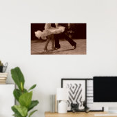 Elegant im Tanz Poster (Heimbüro)