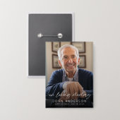 Elegant In Loving Memory Script Photo Funeral  Button (Vorderseite/Rückseite)