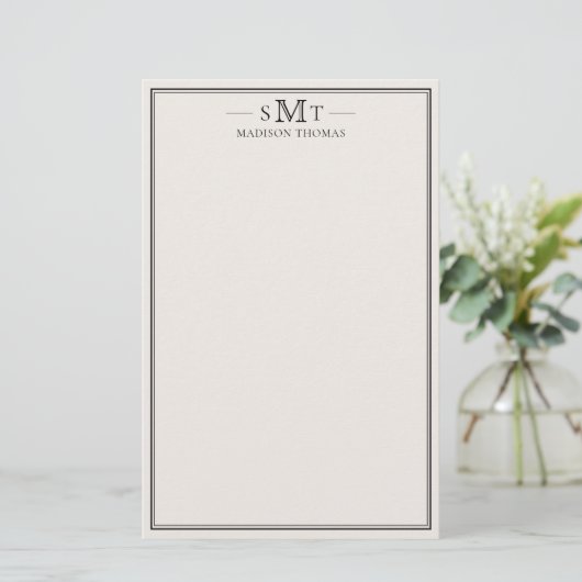 Elegant Ivory Minimalist Three Letter Monogram Briefpapier (Stehend Vorderseite)