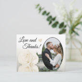 Elegant Ivory White Rose Wedding Liebe & Danke Postkarte (Stehend Vorderseite)