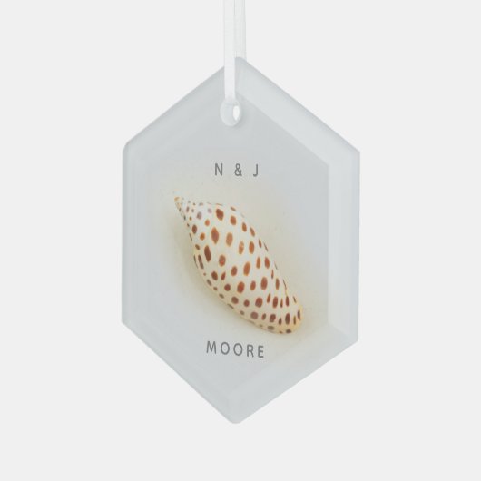 Elegant Junonia Beach Muschel Ornament Aus Glas (Vorderseite Links)