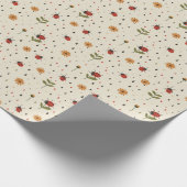 Elegant Ladybug Harmony Geschenkpapier (Ecke)
