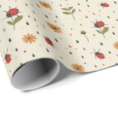 Elegant Ladybug Harmony Geschenkpapier (Rolleneckpunkt)
