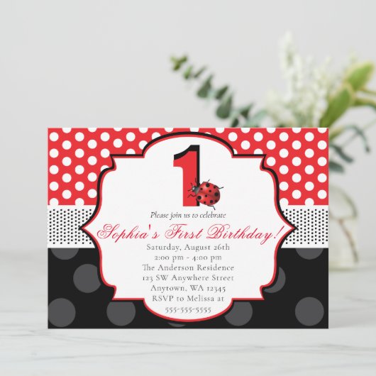 Elegant Ladybug Polka dot First Birthday Einladung (Stehend Vorderseite)