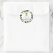 Elegant Lantern Winter White n Red Holly Envelope Runder Aufkleber (Tasche)