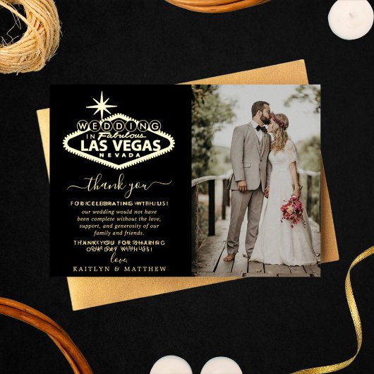Elegant Las Vegas Hochzeit in Urlaubsort Vielen Da Folieneinladung