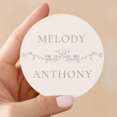 Elegant Lavender Floral Border Monograms Runder Aufkleber