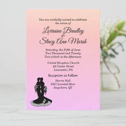 Elegant Lesbian Wedding Pinks Einladung (Stehend Vorderseite)