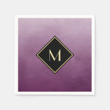 Elegant Lila mit einfachem Goldmonogramm