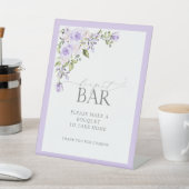 Elegant Lilac Lavender Floral Shower Bouquet Bar Sockelschild (In SItu)