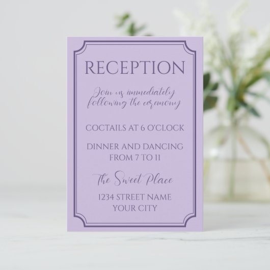 Elegant Lilac Script Wedding Begleitkarte (Stehend Vorderseite)