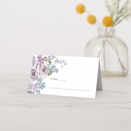 Elegant Lilac Wedding Platzkarte (Vorderseite)