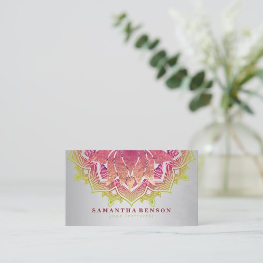 Elegant Lotus Blume Mandala Logo Yoga Instructor Visitenkarte (Stehend Vorderseite)