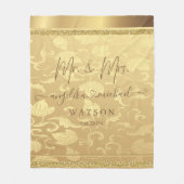 Elegant Luxury Golden Damask Mr. und Mrs. Trendy Fleecedecke (Vorderseite)
