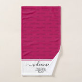 Elegant Magenta Pink Personalisiert WELCOME Badhandtuch Set (Handtuch)