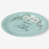 Elegant Magnolia White Pastel Green 1. Geburtstag Pappteller (Schrägansicht)