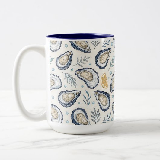 Elegant Marine Oysters Zweifarbige Tasse (Links)