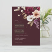 Elegant Maroon Floral Wedding Einladung (Stehend Vorderseite)