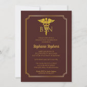 Elegant Maroon | Gold Nurse BSN Graduation Party Einladung (Vorderseite)