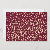 Elegant Maroon Gold Script 4 Foto Graduate Einladung (Rückseite)