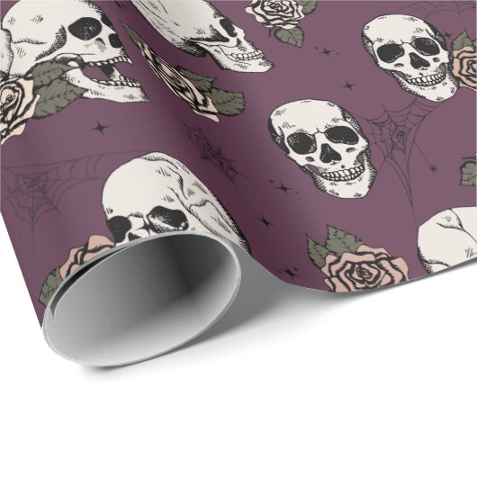 Elegant Maroon Gothic Skulls Halloween Geschenkpapier (Rolleneckpunkt)