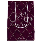 Elegant Maroon Raute Pattern Frohe Weihnachten Mittlere Geschenktüte (Rückseite)