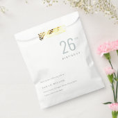 Elegant Minimal Bold Dusky Blau jedes Alter Geburt Geschenktütchen (Versiegelt)