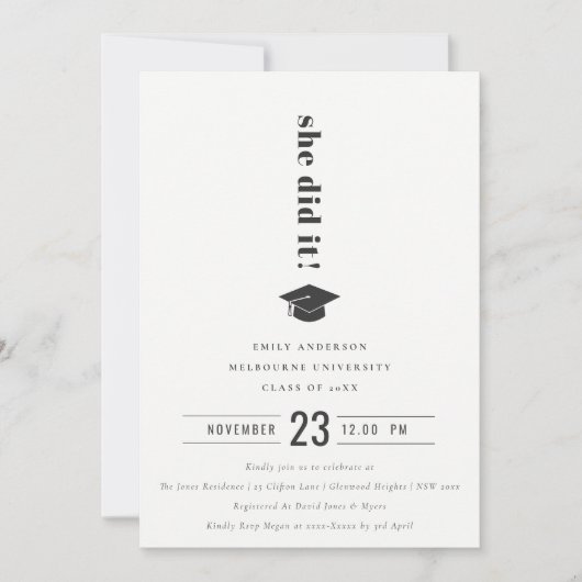 Elegant Minimal Bold Typografy Graduation Cap Einladung (Vorderseite)
