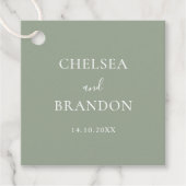 Elegant Minimal Rustic Sage Green Script Wedding Geschenkanhänger (Vorderseite)