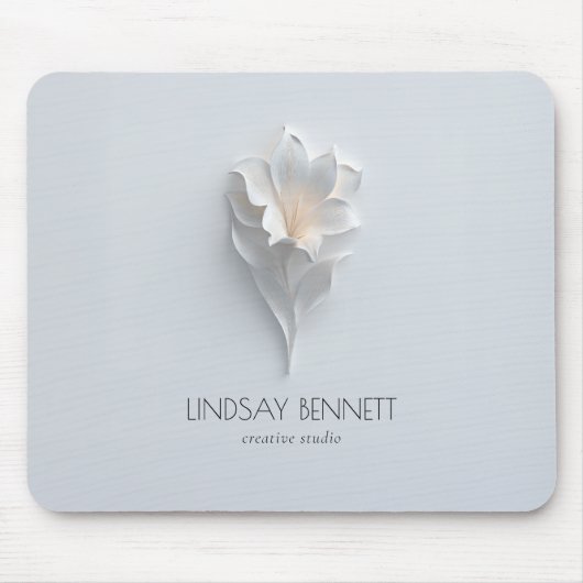 Elegant Minimalist Floral White Blue Mousepad (Vorne)