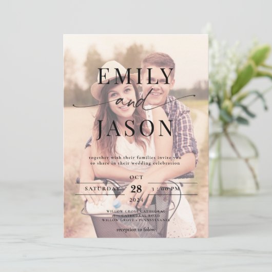 Elegant Minimalist Modern Arched Photo Wedding Einladung (Stehend Vorderseite)