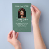 Elegant minimalist soft green beauty salon flyer (Handgriff)