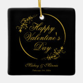Elegant Minimalist Valentine's Day Floral Frame Keramikornament (Vorderseite)