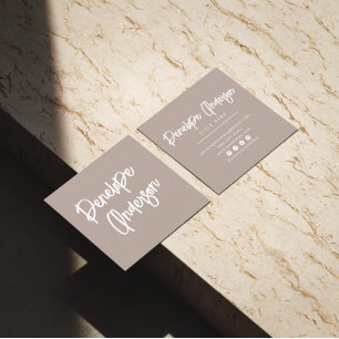 Elegant Minimalistisch Gray Neutral Boho Chic Mode Quadratische Visitenkarte
