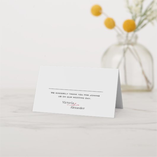 Elegant Minimalistisch mit einer Hochzeit mit rote Platzkarte (Vorderseite)