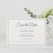 Elegant Minimalistisch Wedding Monogram QR Code Na Save The Date (Stehend Vorderseite)